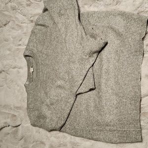 GAP sweater size medium